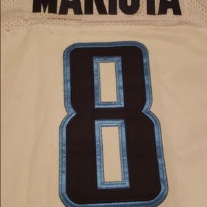 Titans Mariota #8